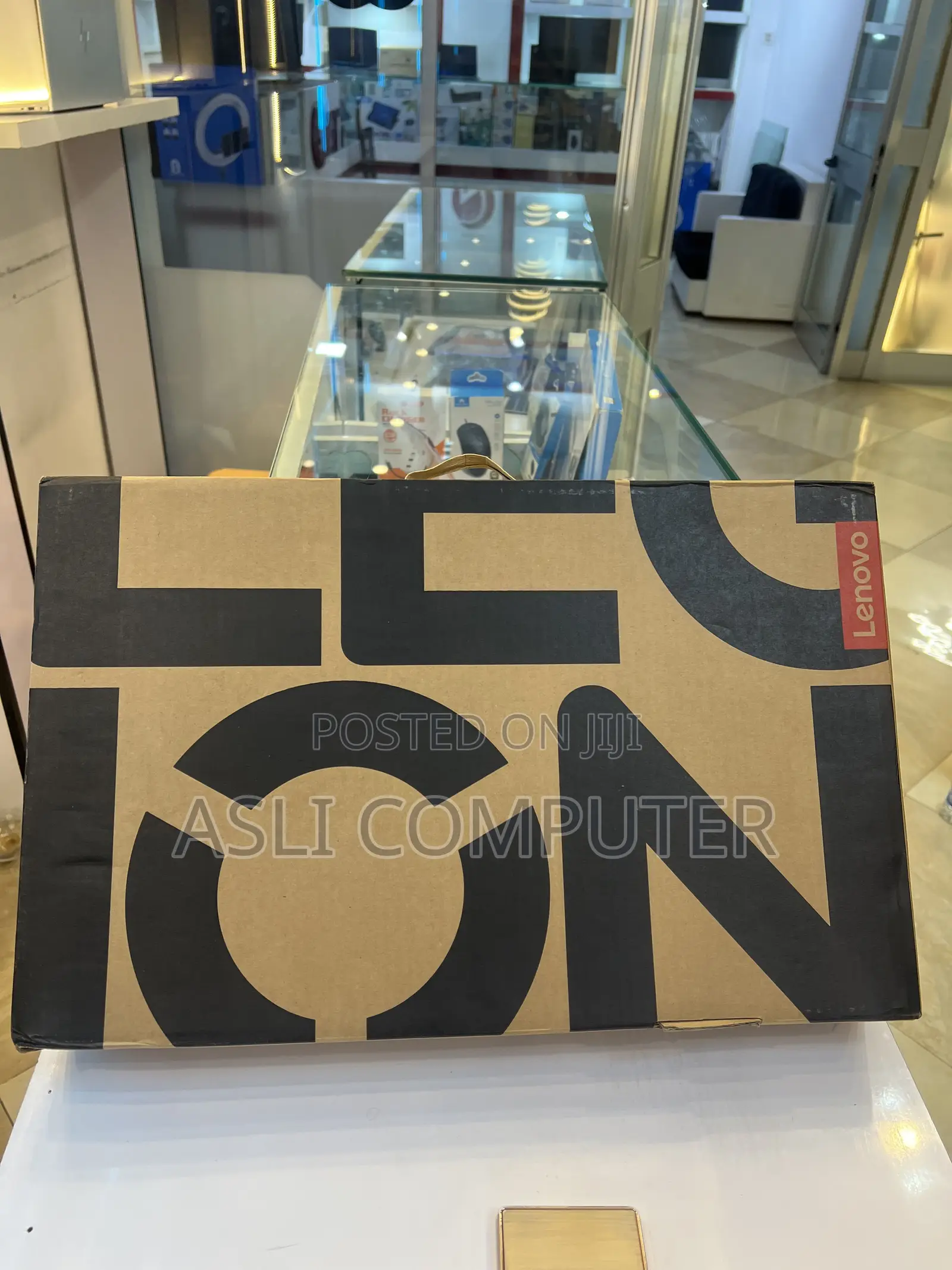 New Laptop Lenovo Legion 5 32GB Intel Core Ultra 9 SSD 1T