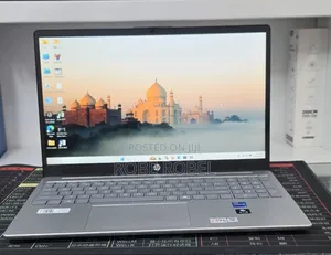 New Laptop HP Stream Notebook 16GB Intel Core i7 SSD 1T