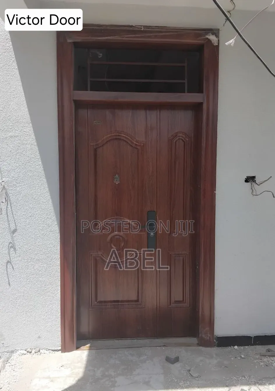 Victor Door -