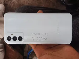 New Samsung Galaxy M13 64 GB White