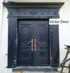 Victor Door -