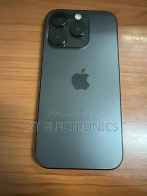 New Apple iPhone 15 Pro 256 GB Black
