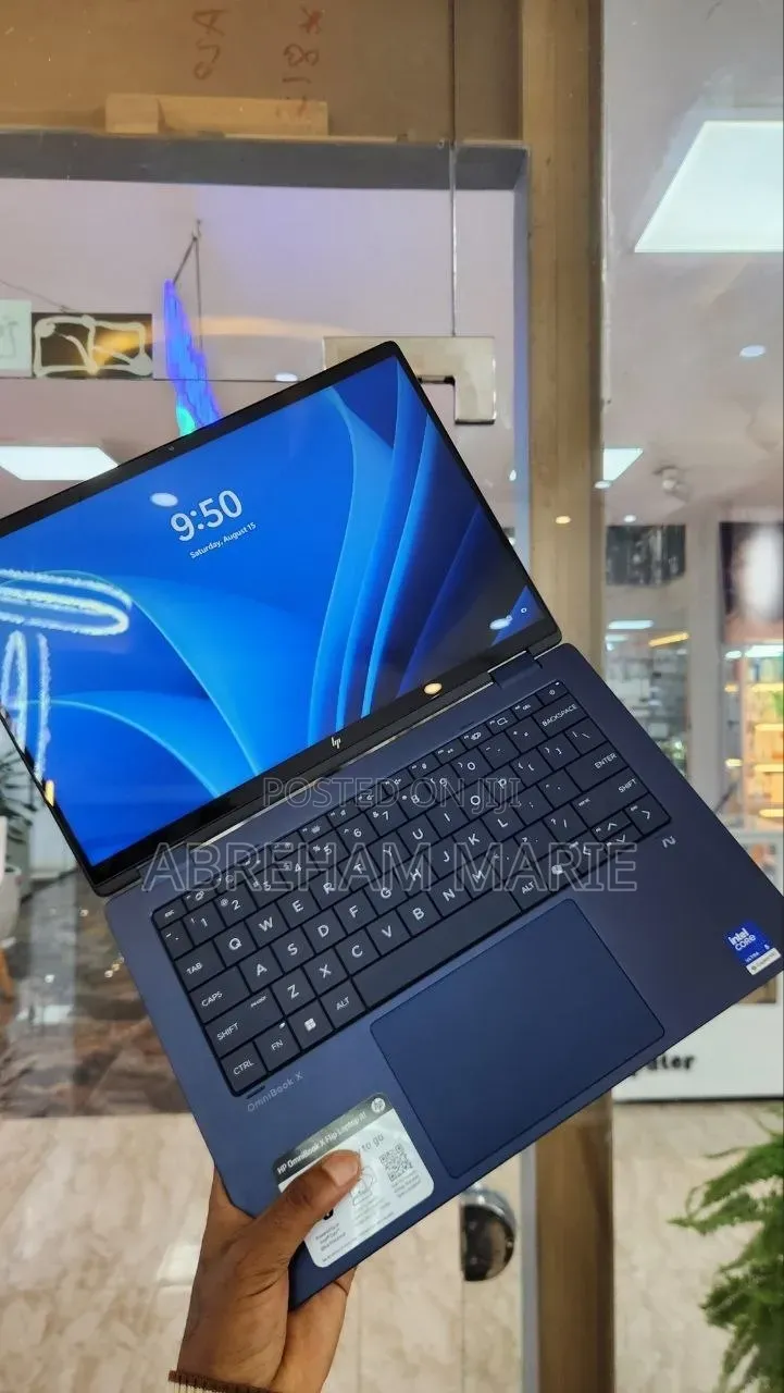 New Laptop HP OmniBook X Flip 14" 16GB Intel Core i5 SSD 512GB