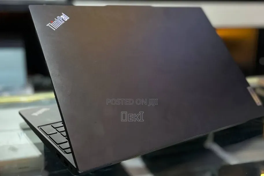 New Laptop Lenovo ThinkPad E14 Gen 1 16GB Intel Core i7 SSD 512GB