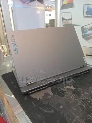 New Laptop Lenovo Legion 5 16GB AMD Ryzen 7 SSD 1T