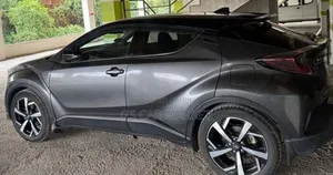 Toyota C-HR 2020 Gray