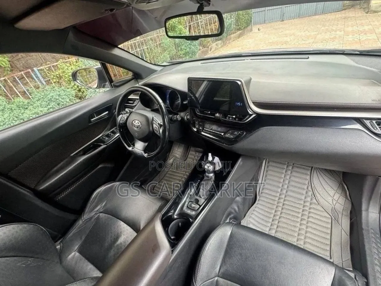 Toyota C-HR 2020 Gray