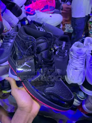 Air Jordan 1 Retro