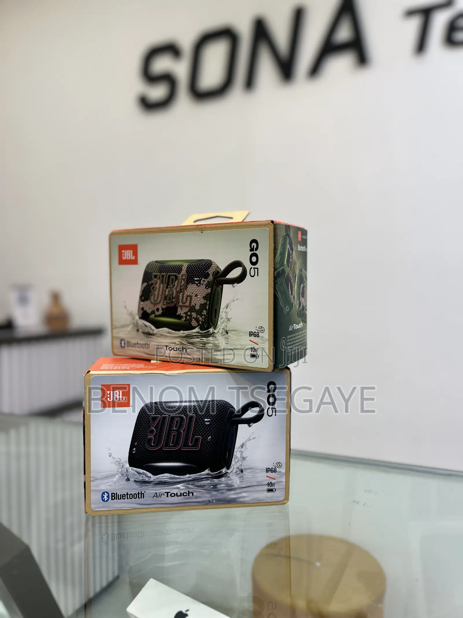 JBL GO5 Bluetooth Speaker