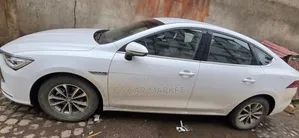 BYD Qin Plus DM-i 2025 White