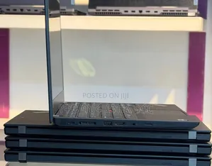 New Laptop Lenovo ThinkPad t495s 16GB AMD Ryzen 5 SSD 512GB