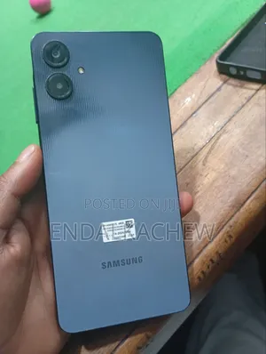 New Samsung Galaxy A06 64 GB Blue