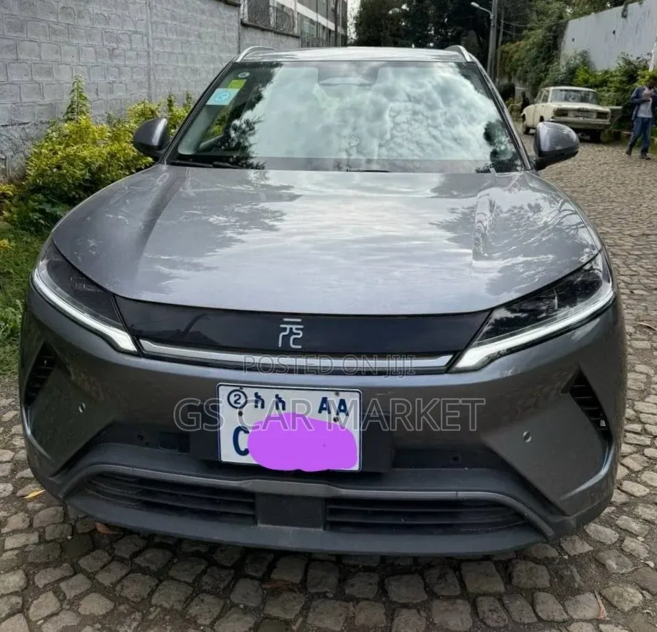 BYD Yuan Up 2025 Gray