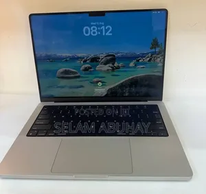 New Laptop Apple MacBook Pro 2020 M1 8GB Apple M1 Pro SSD 256GB