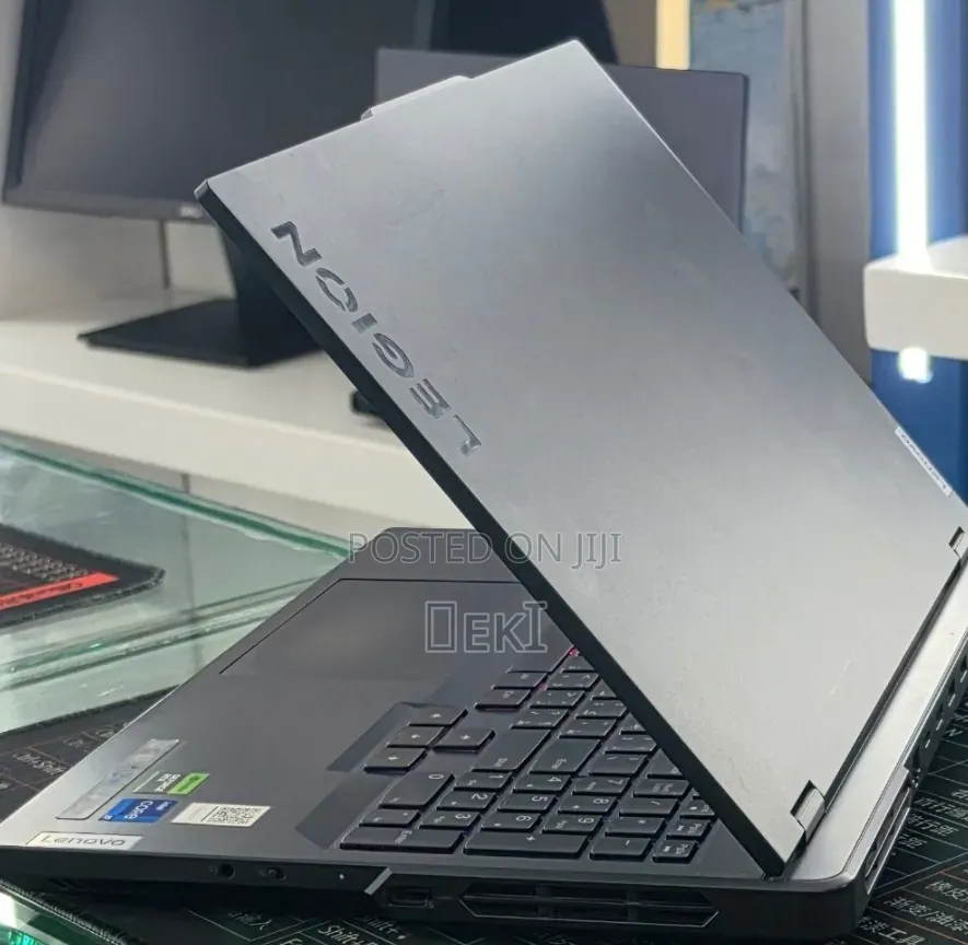 New Laptop Lenovo Legion 5 16GB Intel Core i7 SSD 1T