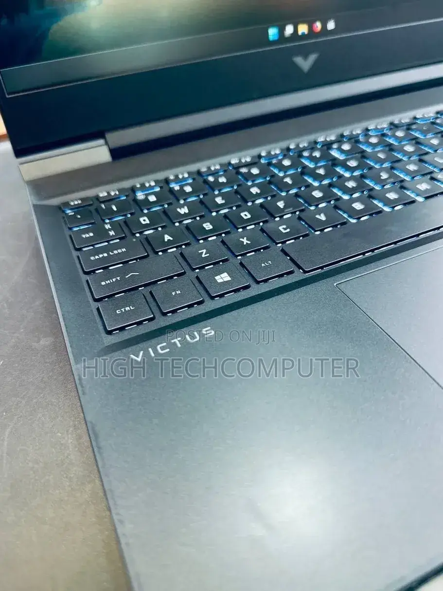 New Laptop HP Victus 16 16GB Intel Core i7 SSD 512GB