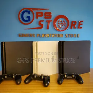 PlayStation 4 Slim