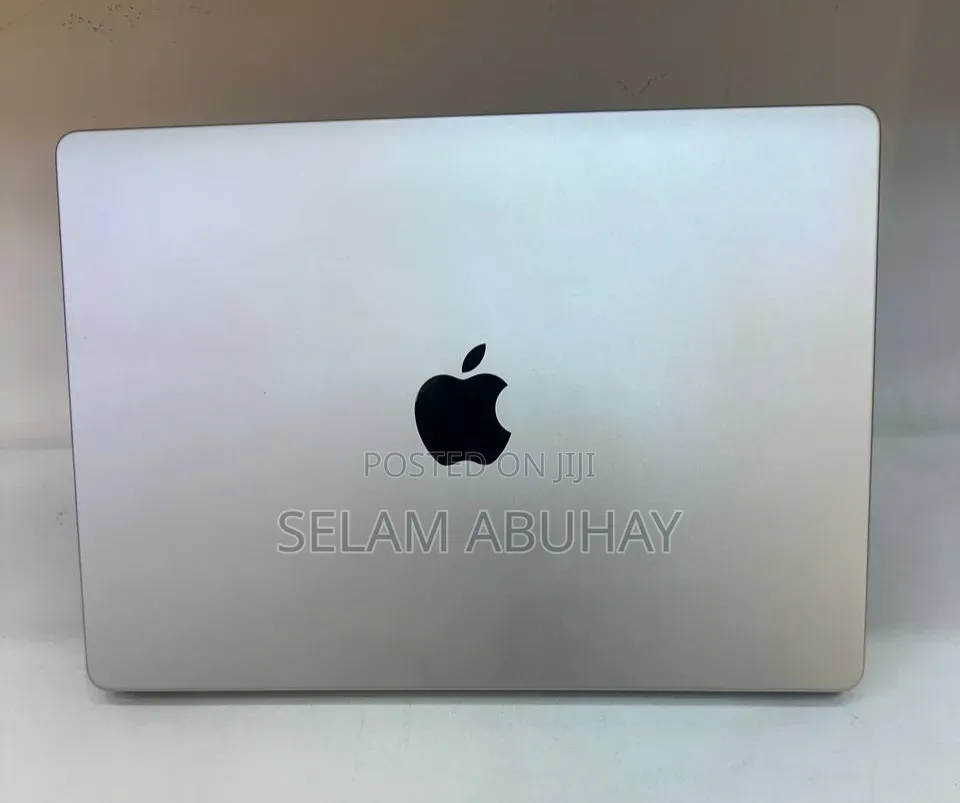 New Laptop Apple MacBook Pro 2023 M3 8GB Apple M3 SSD 512GB