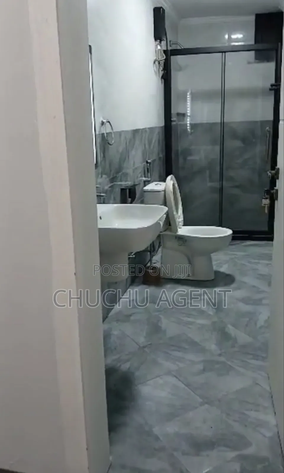 Furnished 3bdrm Apartment in Bole for sale