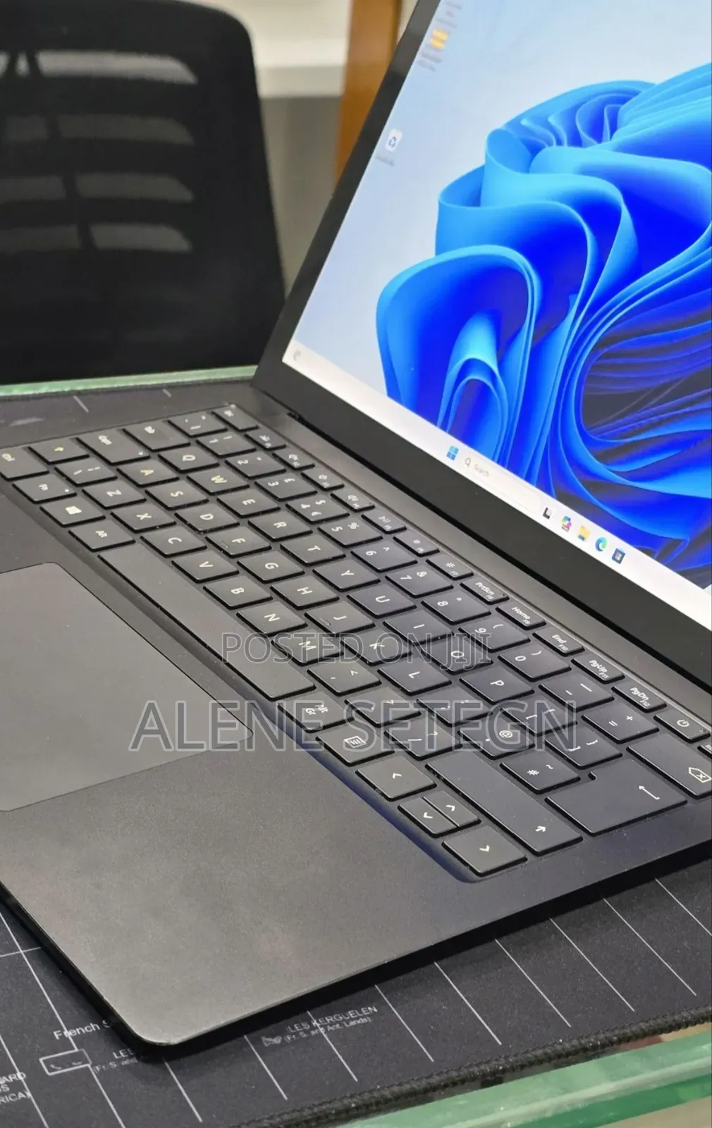 New Laptop Microsoft Surface Laptop 4 16GB Intel Core i7 SSD 512GB