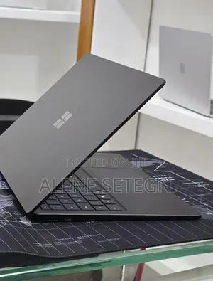 New Laptop Microsoft Surface Laptop 4 16GB Intel Core i7 SSD 512GB