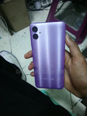 Samsung Galaxy F04 64 GB Purple