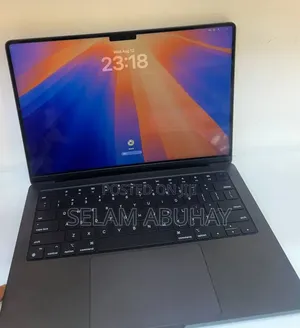 Laptop Apple MacBook Pro 2024 M4 16GB Apple M4 Pro SSD 512GB
