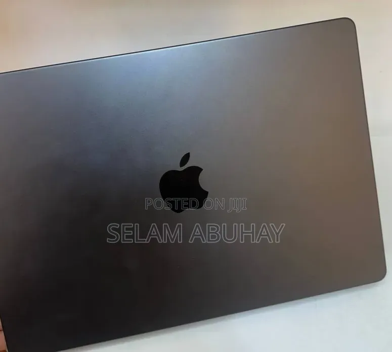 Laptop Apple MacBook Pro 2024 M4 16GB Apple M4 Pro SSD 512GB