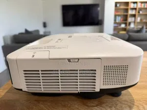 Epson 2250U 3LCD Full HD WiFi Wireless Cinema Projector 5000 Lumen