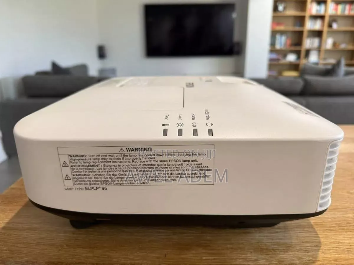 Epson 2250U 3LCD Full HD WiFi Wireless Cinema Projector 5000 Lumen