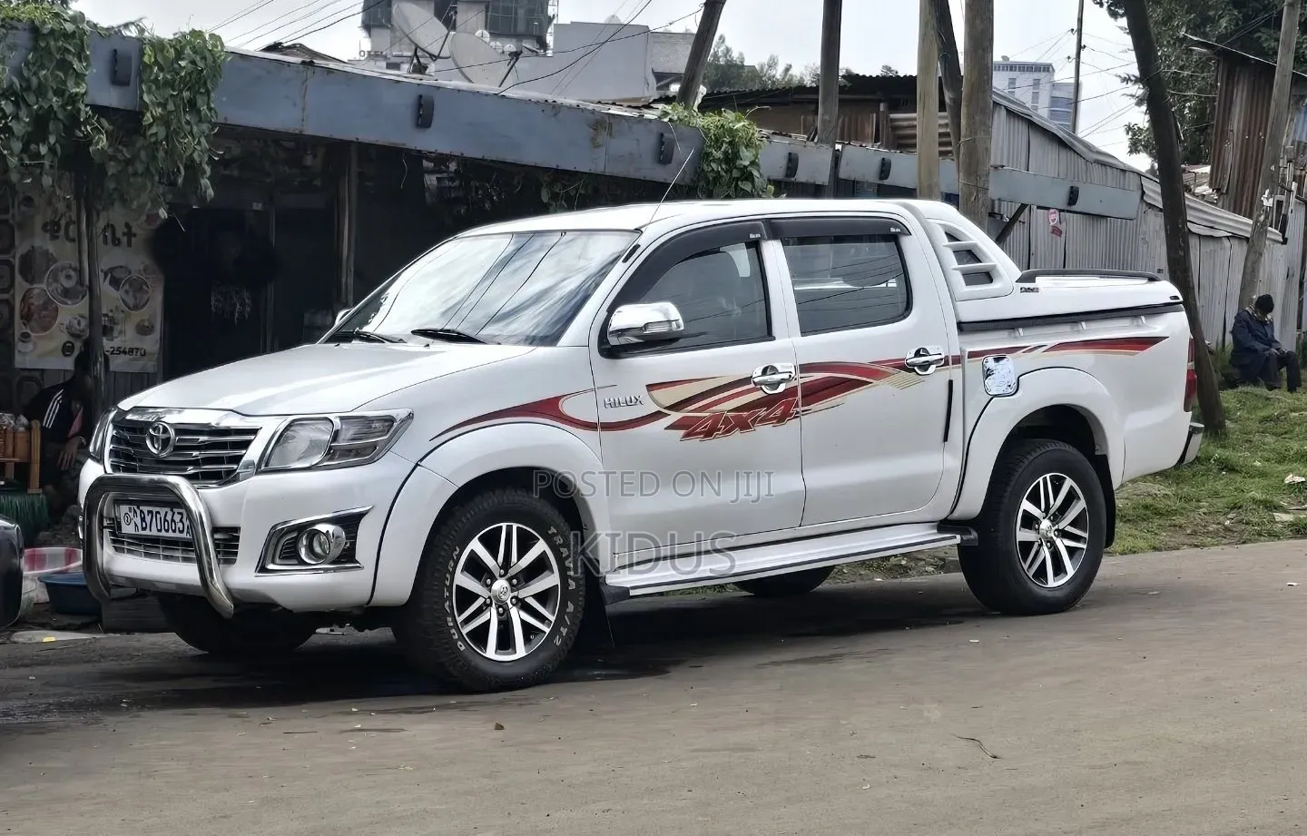 Toyota Hilux 2010 White