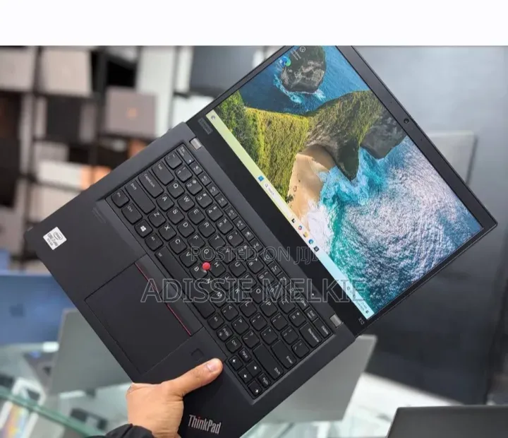 New Laptop Lenovo ThinkPad 13 16GB Intel Core i7 SSD 512GB