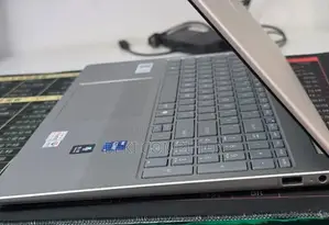 New Laptop HP Stream Notebook 16GB Intel Core i7 SSD 1T