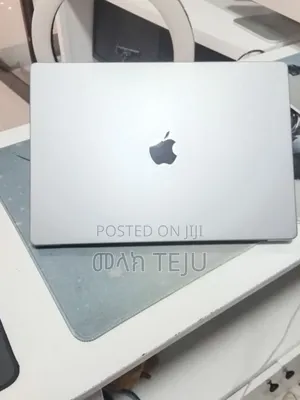 New Laptop Apple MacBook Pro 2021 M1 Max 32GB Apple M1 SSD 1T