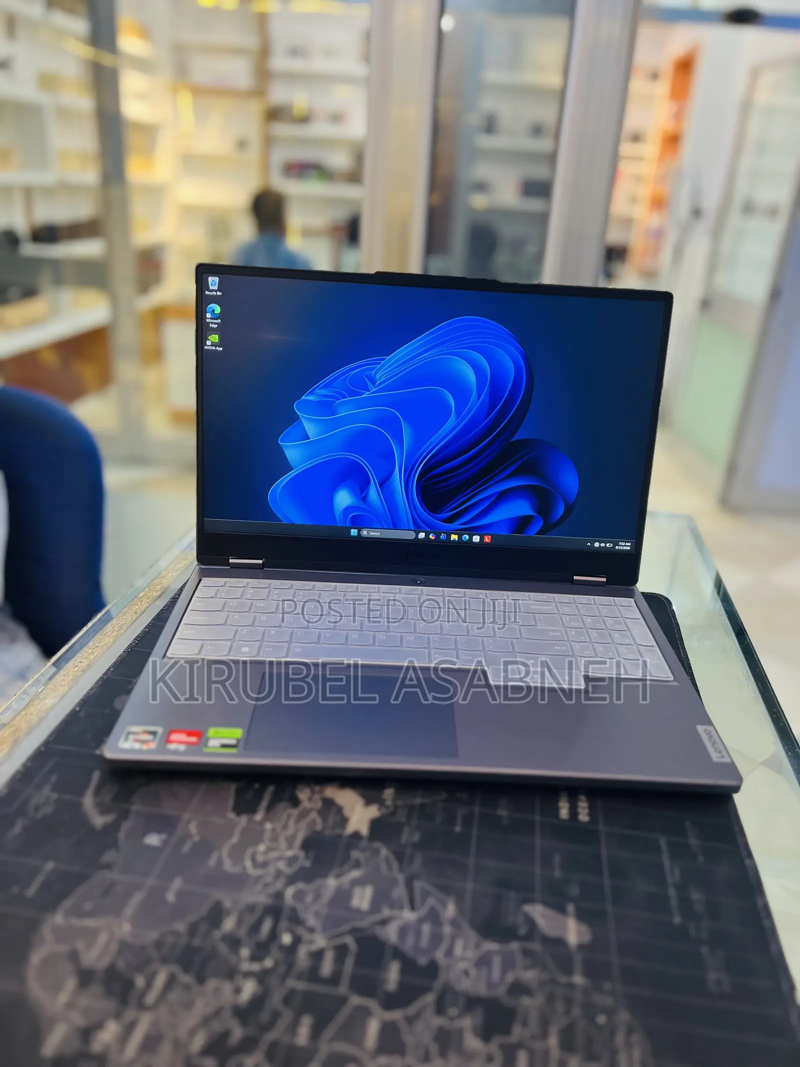 New Laptop Lenovo Legion 5 16GB AMD Ryzen 7 SSD 1T
