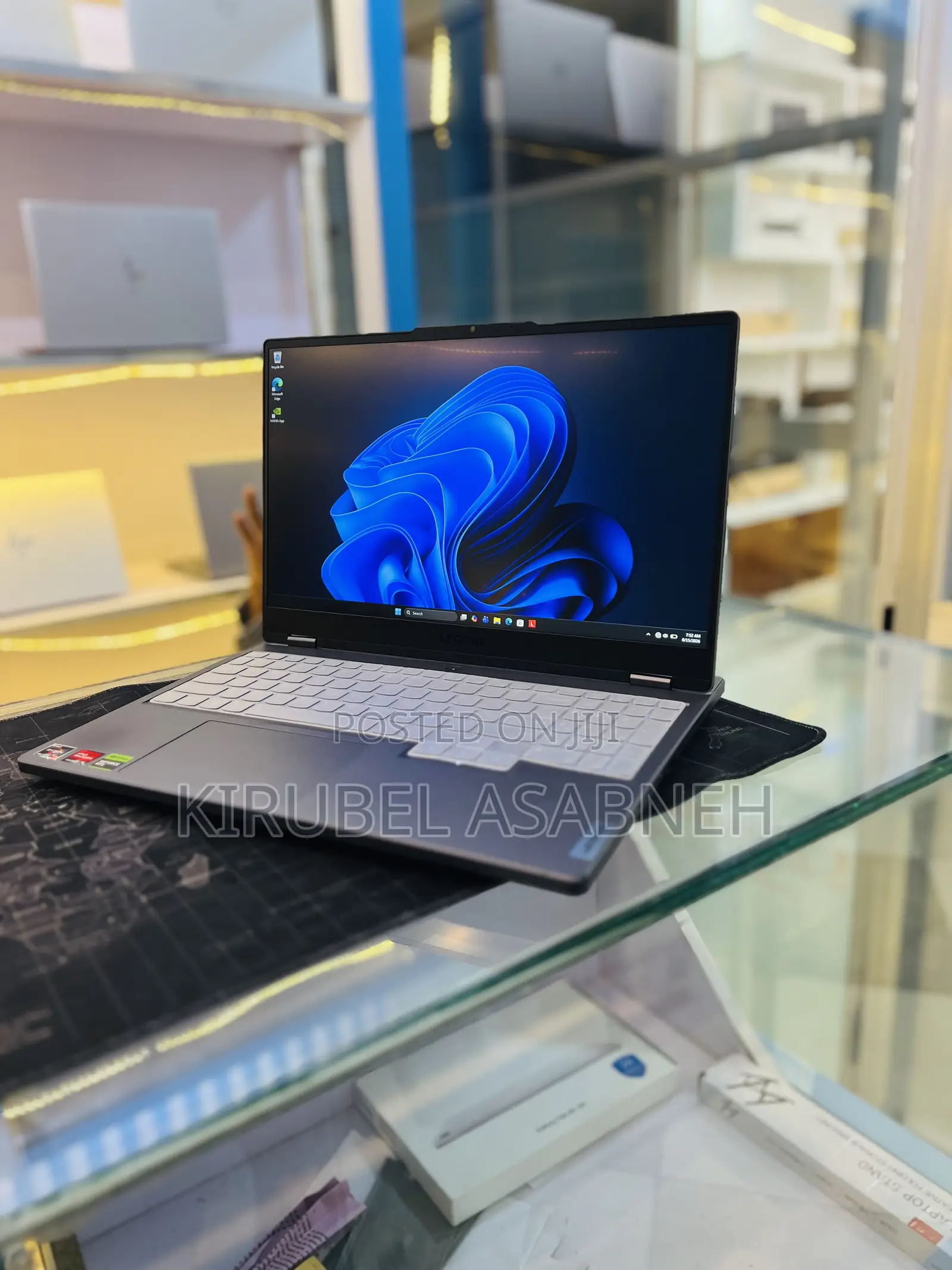 New Laptop Lenovo Legion 5 16GB AMD Ryzen 7 SSD 1T