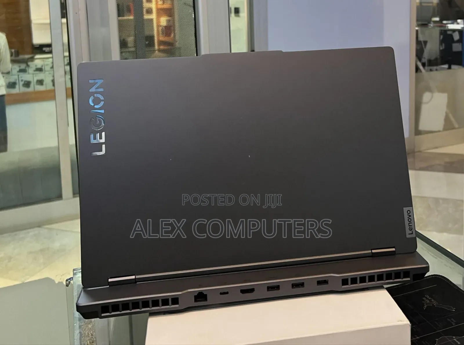 New Laptop Lenovo Legion 5 16GB AMD Ryzen 7 SSD 1T