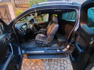 Ford Ranger Wildtrak 2020 Matt Black