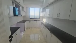 3bdrm House in Clean Properties, Bole for rent
