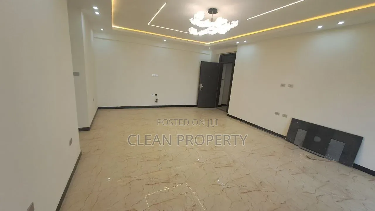 3bdrm House in Clean Properties, Bole for rent