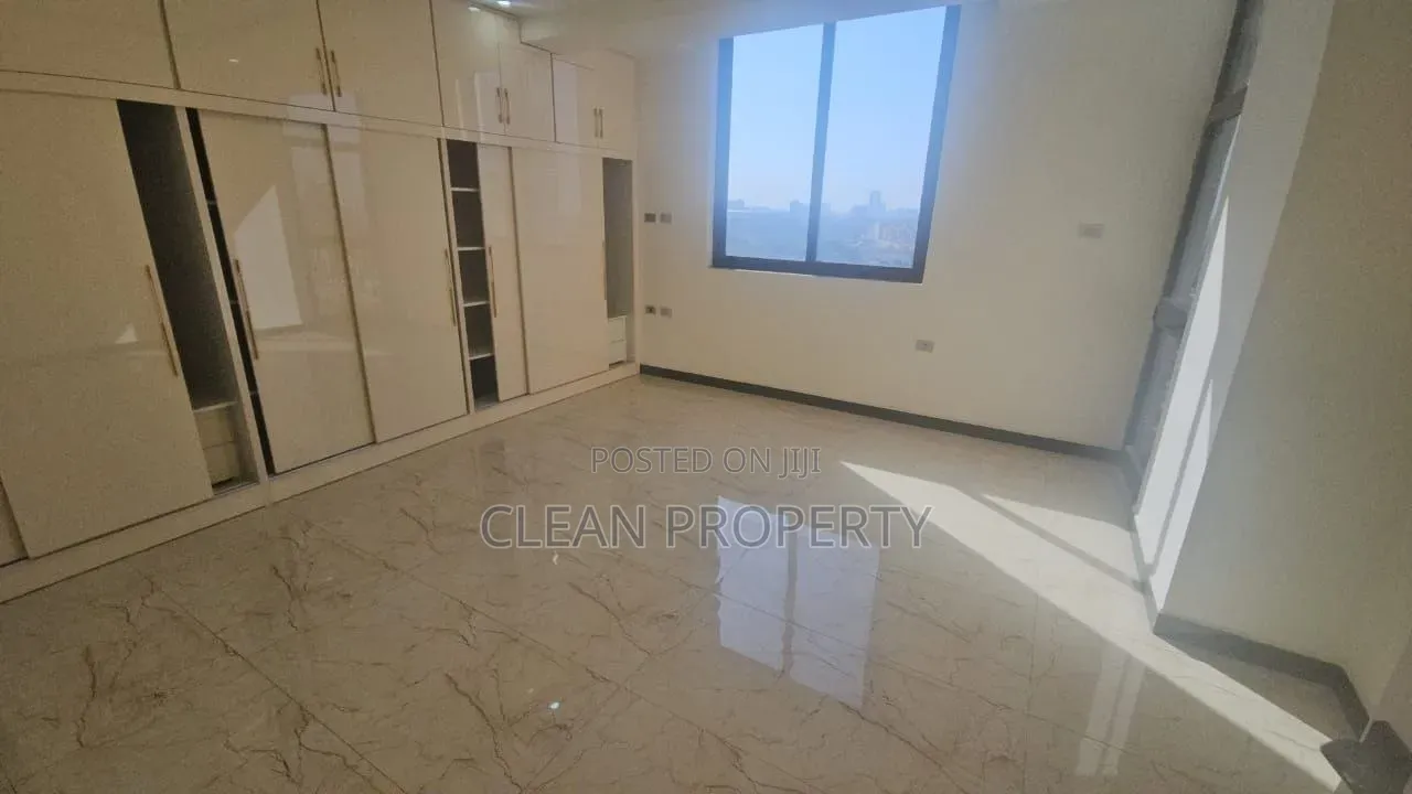 3bdrm House in Clean Properties, Bole for rent