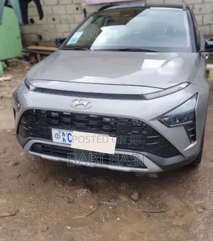 Hyundai Bayon 2023 Gold