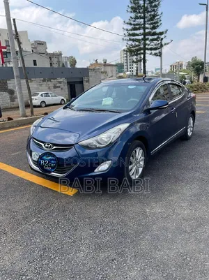 Hyundai Avante 2014 Blue
