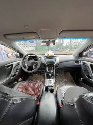 Hyundai Avante 2014 Blue