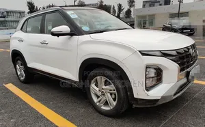 Hyundai Creta 2023 White