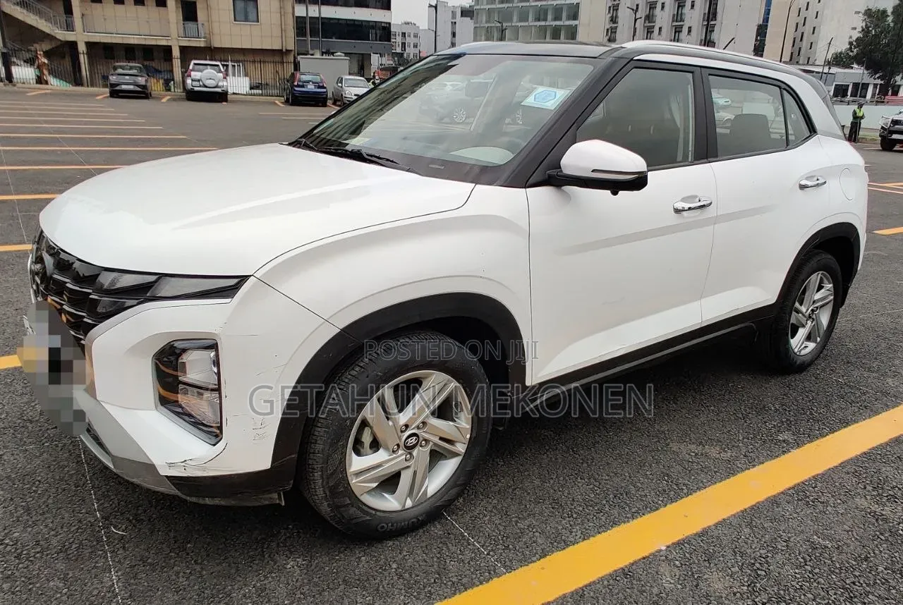Hyundai Creta 2023 White