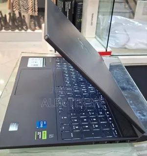 New Laptop HP Victus 15 16GB Intel Core i5 SSD 512GB
