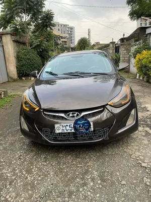 Hyundai Elantra 2015 Brown