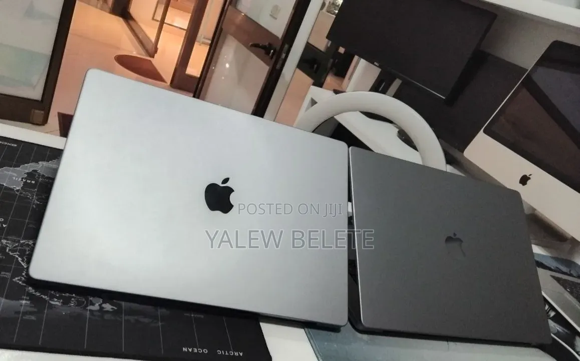 New Laptop Apple MacBook Pro 32GB Apple M1 Max SSD 1T