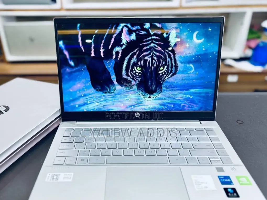 New Laptop HP Pavilion 14 16GB Intel Core i5 SSD 512GB